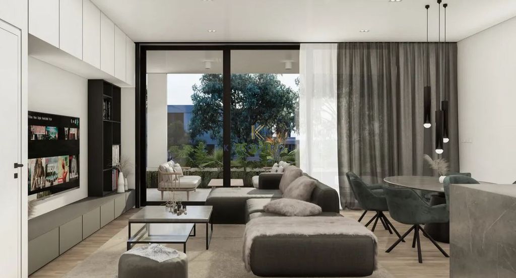 Property photo 1 of 4