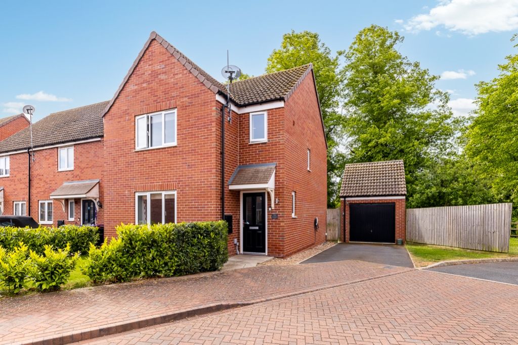 Property photo 1 of 24 93 Nightingale Road (Kirton)-6