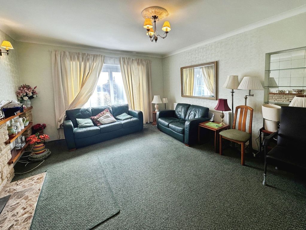 Additional image 10 of 4 bed bungalow for saleWind Street, Laleston CF32
