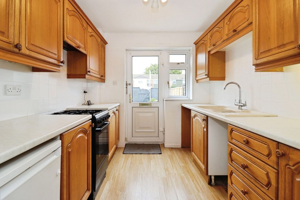 Property photo 3 of 17 Photo