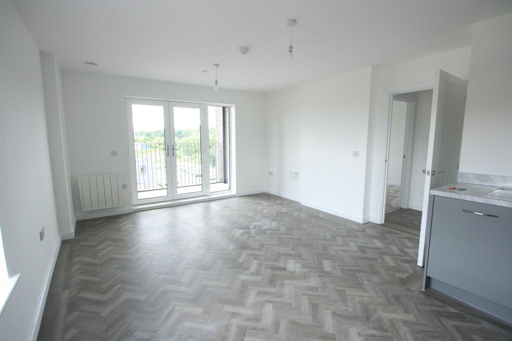 Property photo 2 of 16 Living Room