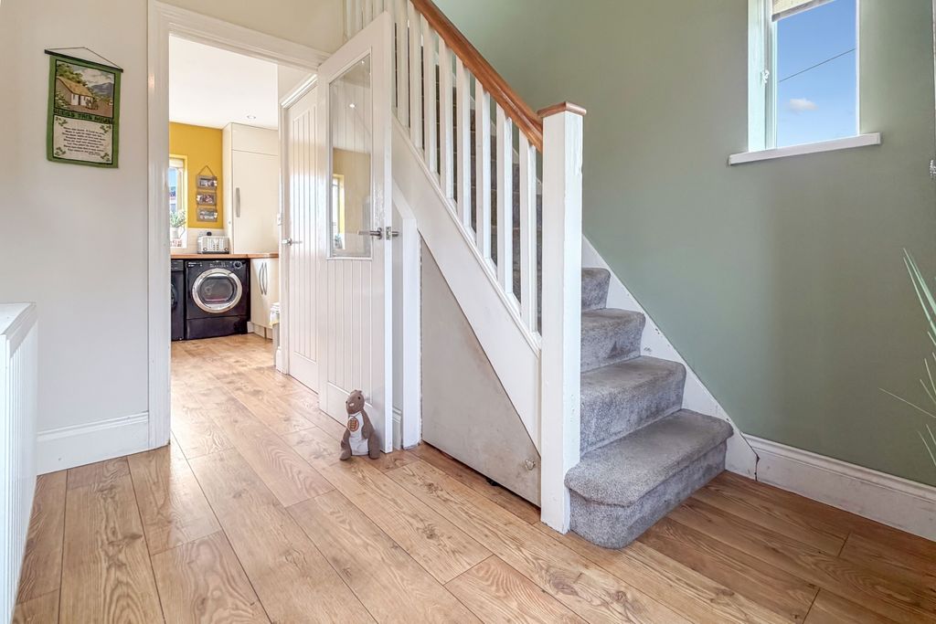 Property photo 2 of 18 Birkin-04