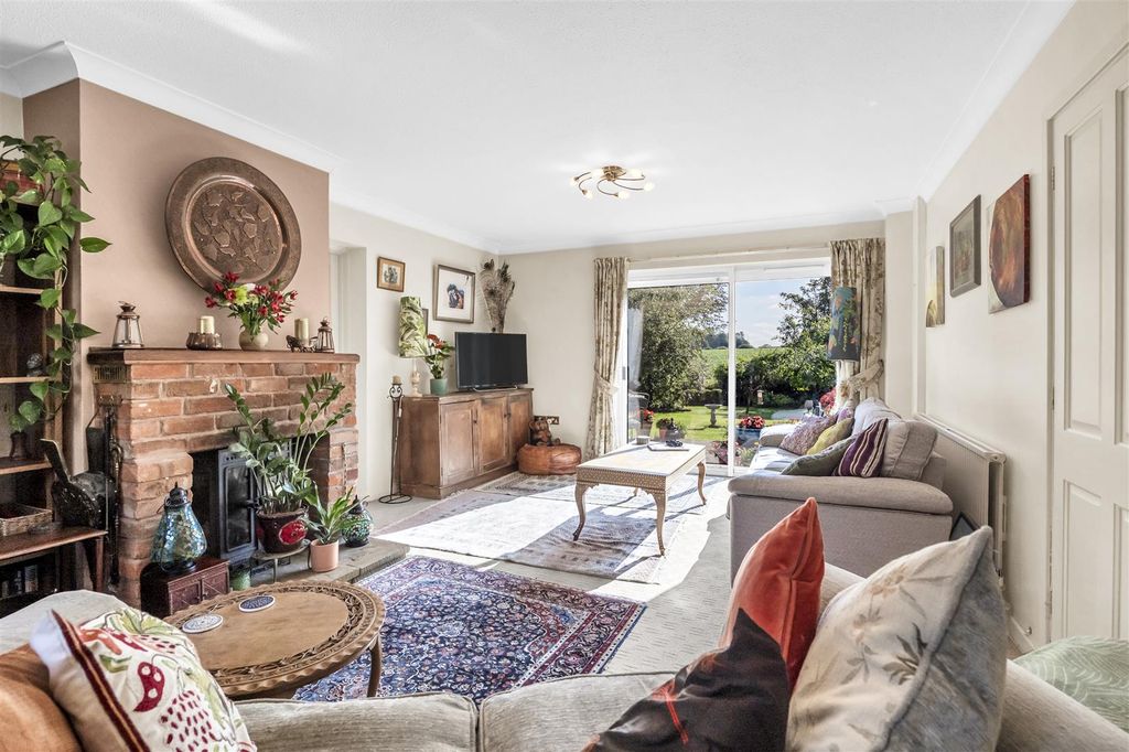 Property photo 3 of 34 Dcp_9995.Jpg