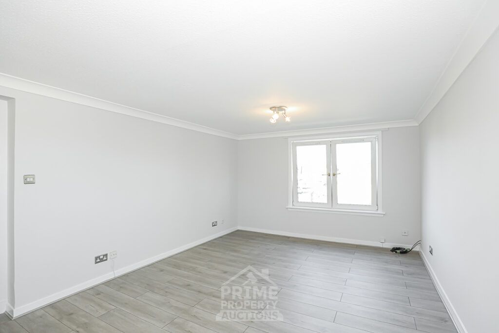 Property photo 3 of 30