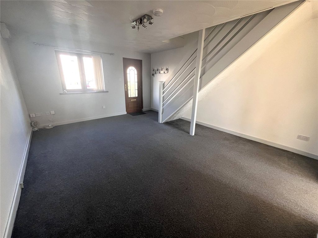 Property photo 3 of 13 Living Room