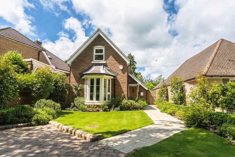 Property photo 1 of 16 Photo 3