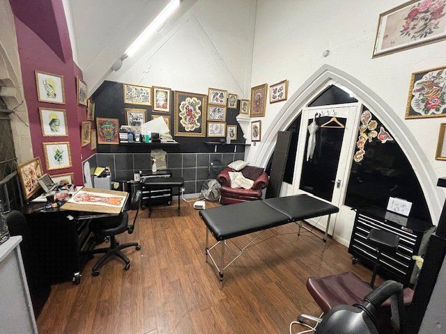 Property photo 3 of 3 Picture No. 01