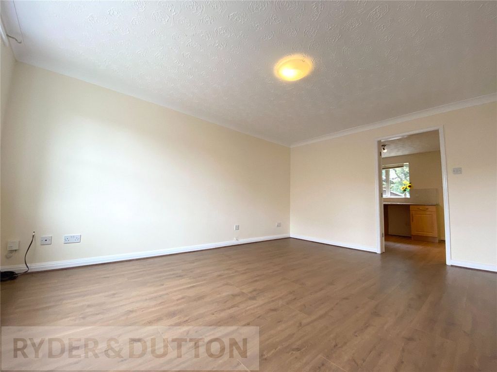 Property photo 3 of 10 Living Room