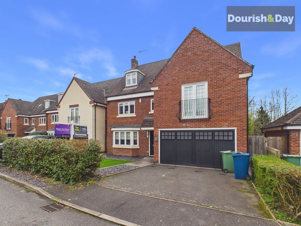 Property photo 1 of 28