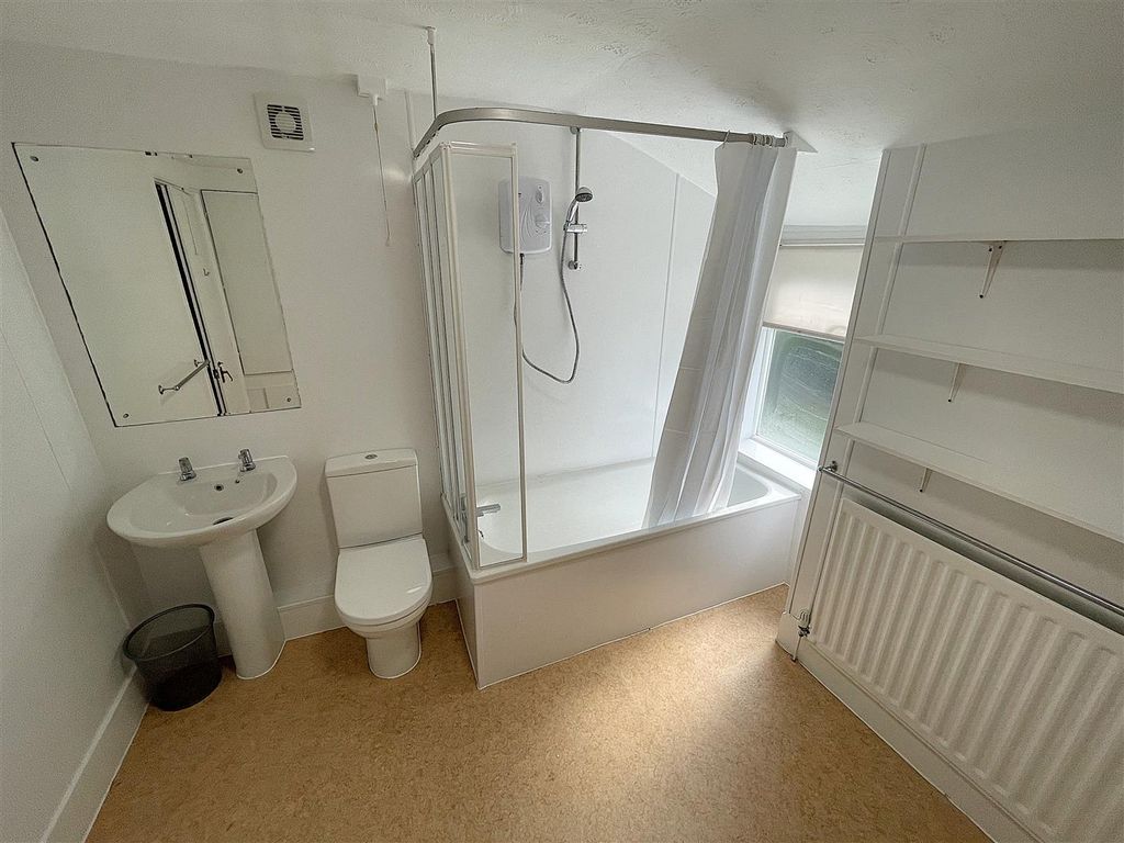 Property photo 3 of 13 Img_3933.Jpg