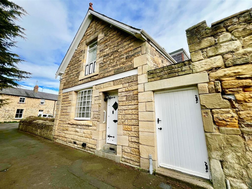 Property photo 3 of 17 External