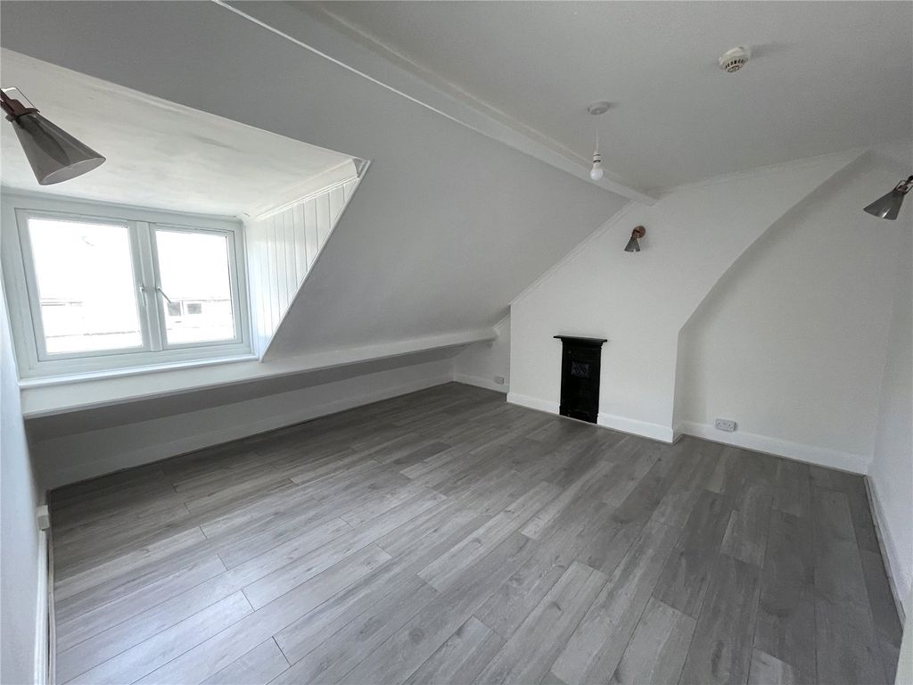 Property photo 3 of 5 Picture No. 07