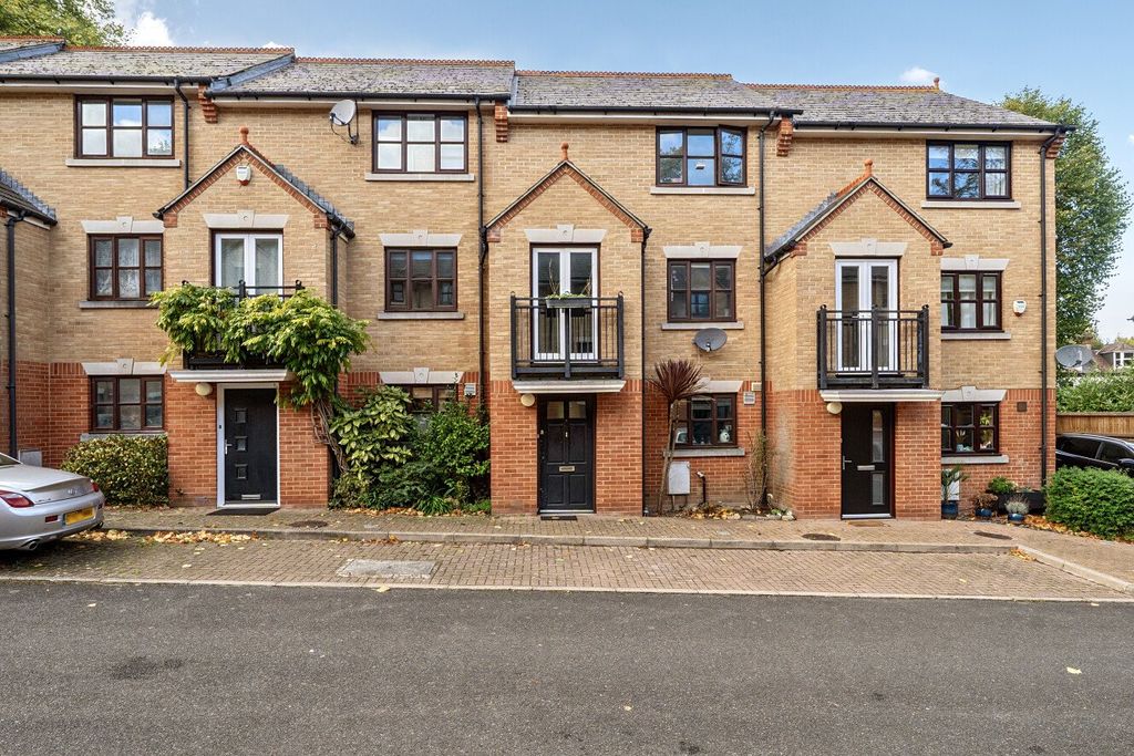 Property photo 1 of 15 Picture No. 03