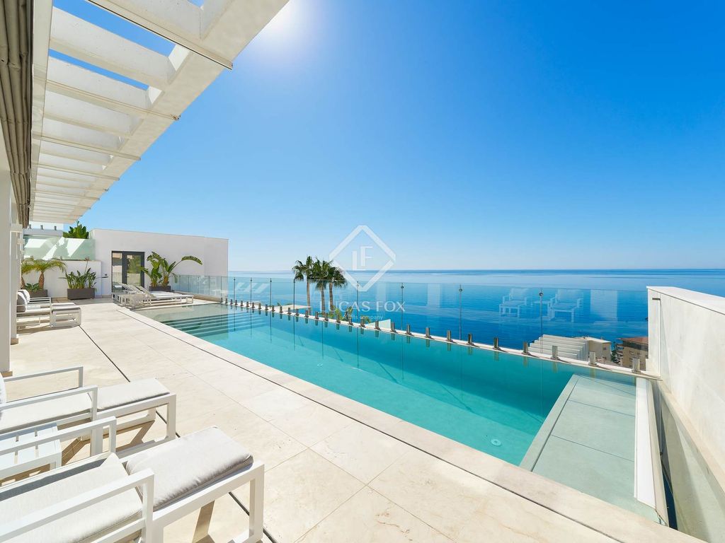 Property photo 3 of 44