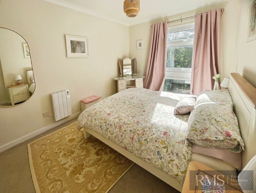 Property photo 2 of 12 Photo 11