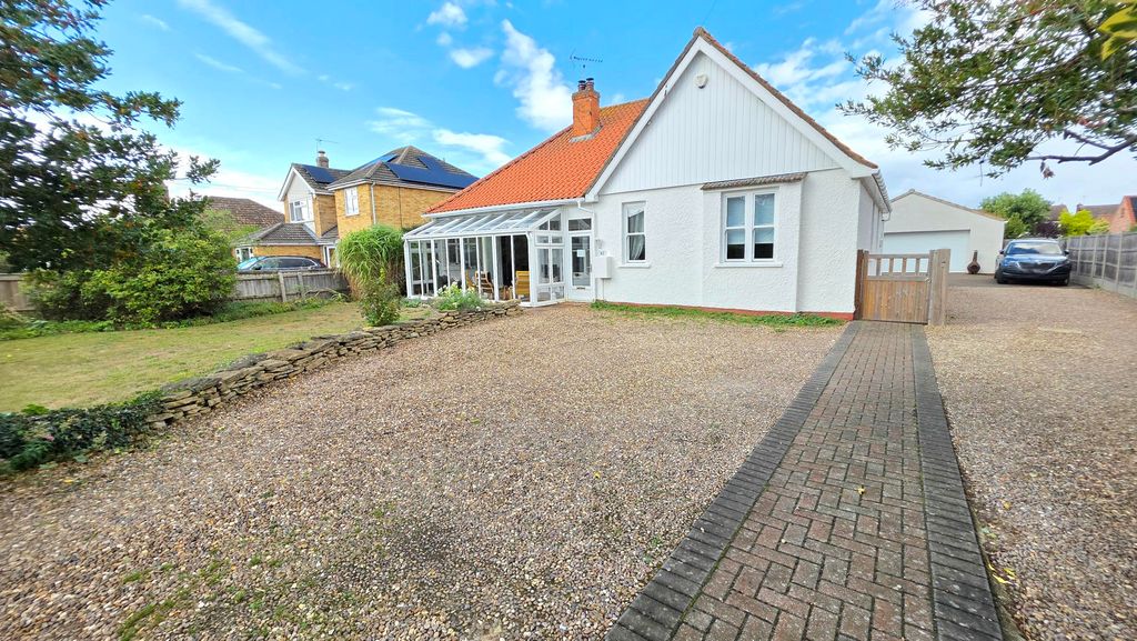 Property photo 1 of 27