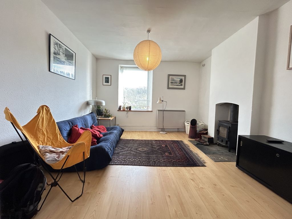 Property photo 3 of 14 Img_8075