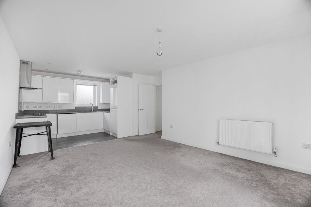 Property photo 2 of 13 Picture No. 05