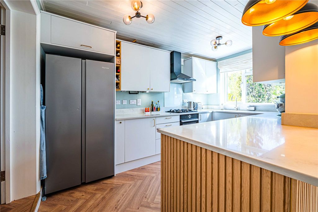 Property photo 2 of 24 Picture No. 26