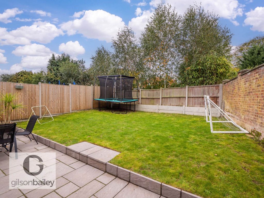 Property photo 3 of 24