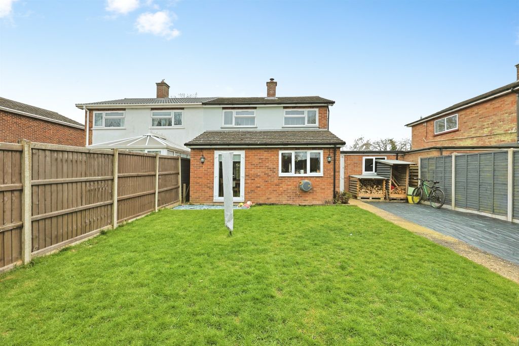 Property photo 2 of 16