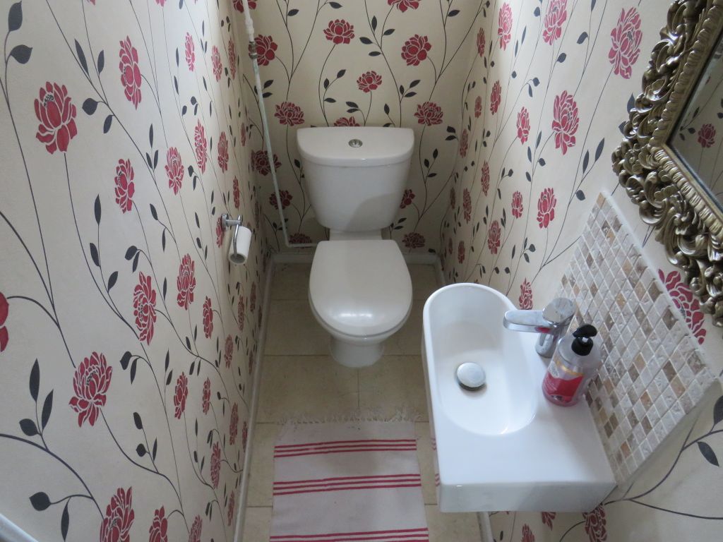 Property photo 3 of 8