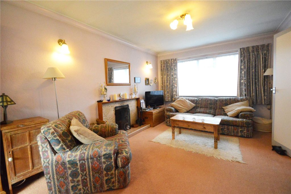 Property photo 3 of 9 Picture No. 39