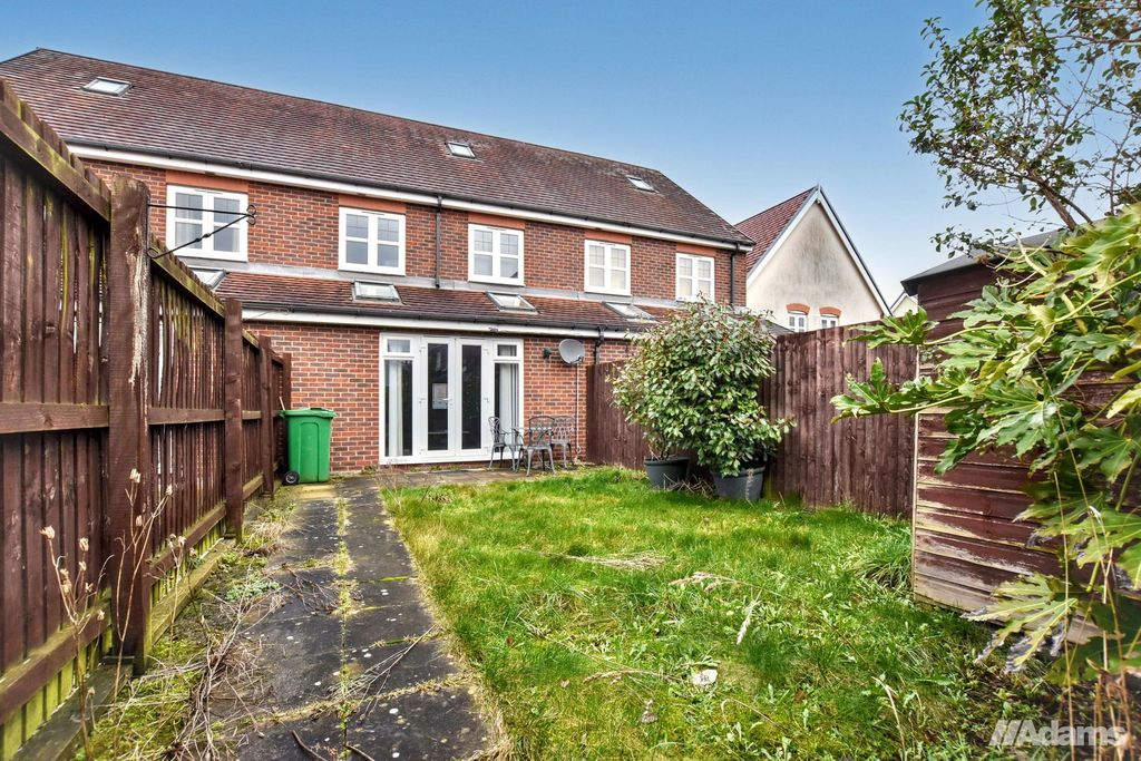 Property photo 2 of 19