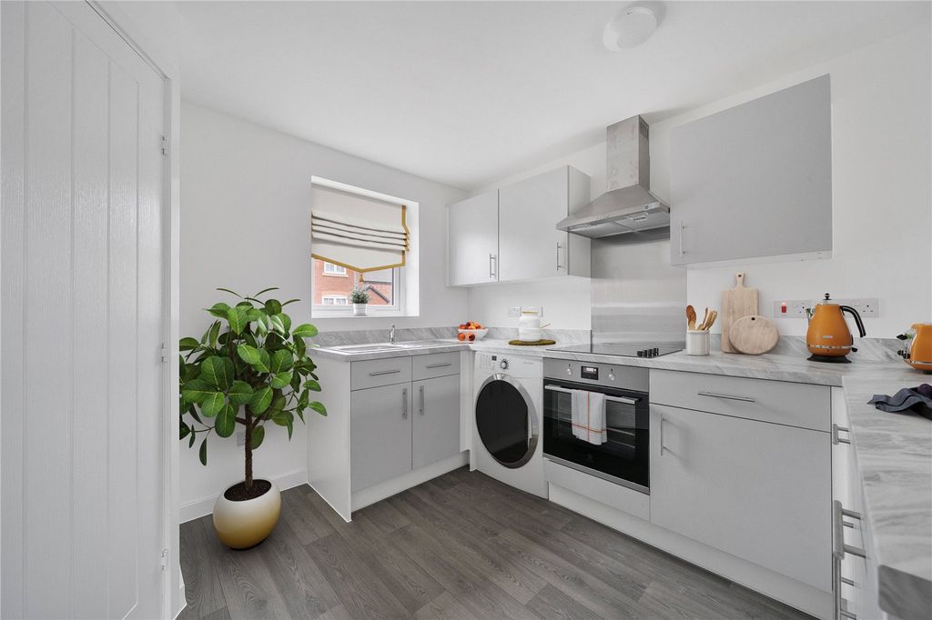 Property photo 3 of 9 Picture No. 13