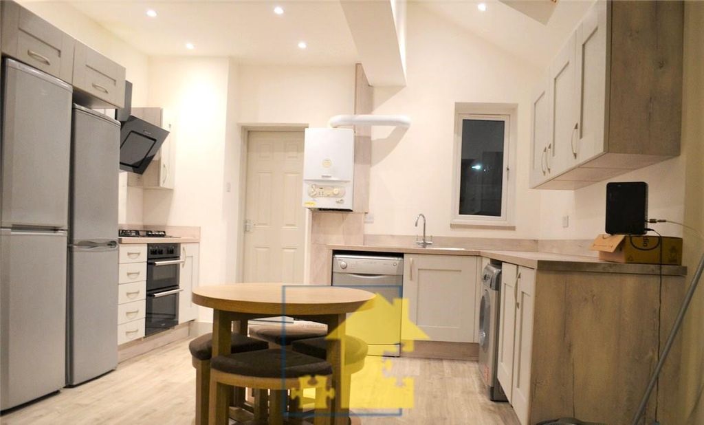 Property photo 1 of 11 Mtxx14 - Copy - Copy - Copy - Copy - Copy.Jpg
