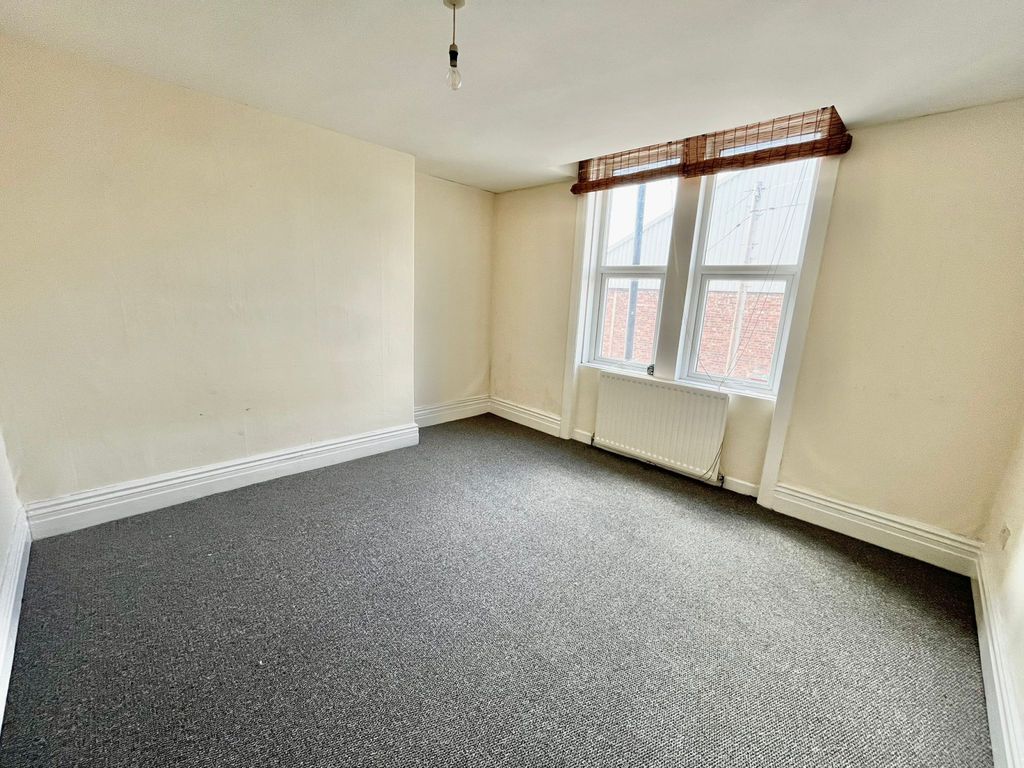 Property photo 3 of 13 Gallery