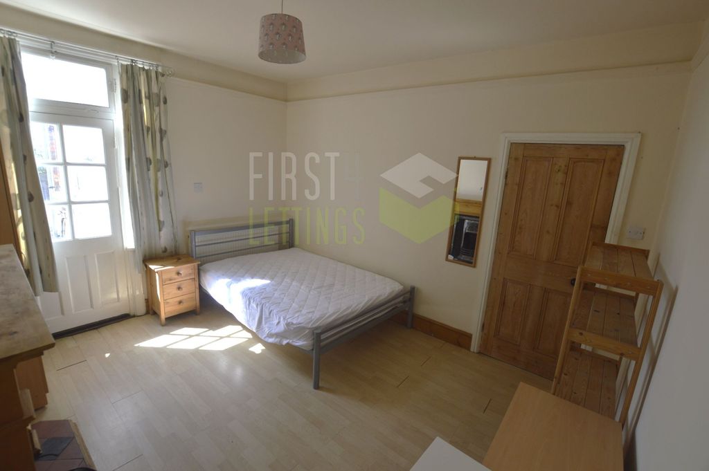 Property photo 1 of 12 Photo 18