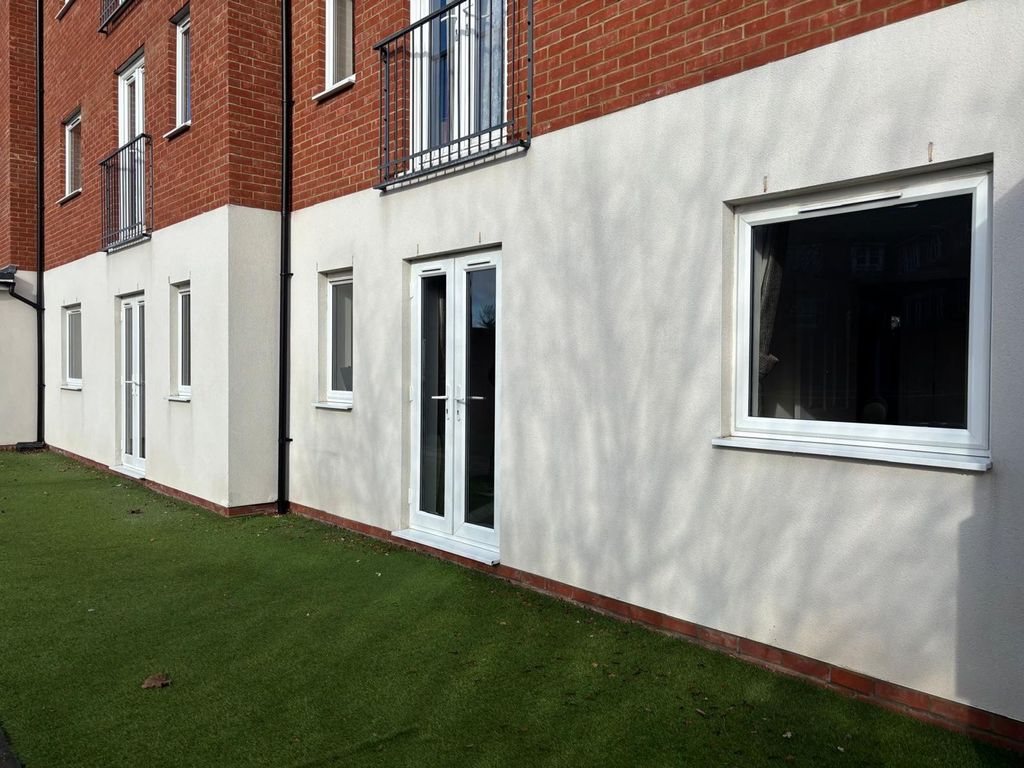 Property photo 2 of 15