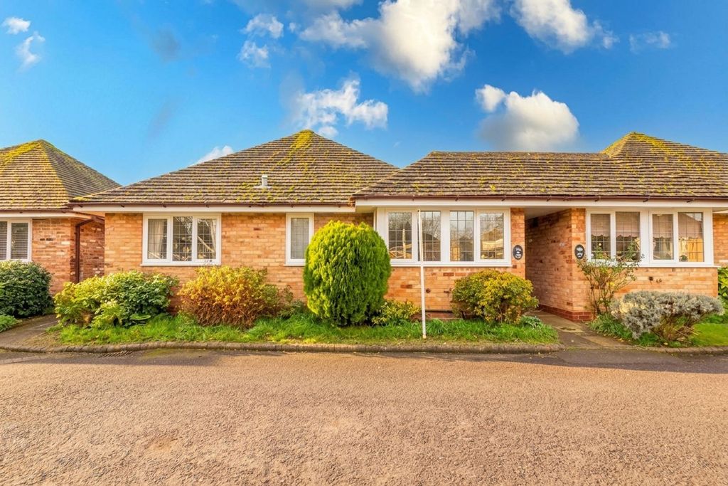 Property photo 1 of 15