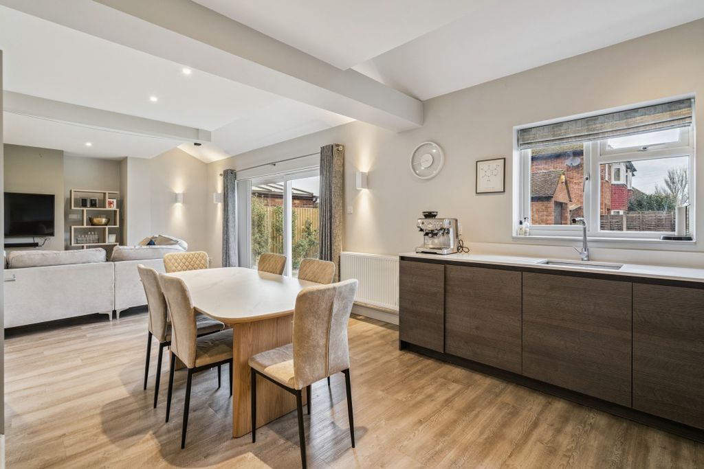 Property photo 2 of 21 Photo 9