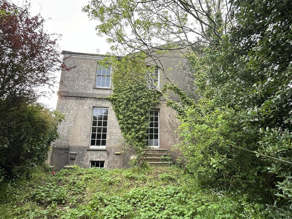 Property photo 1 of 18 Img_0038.Jpg