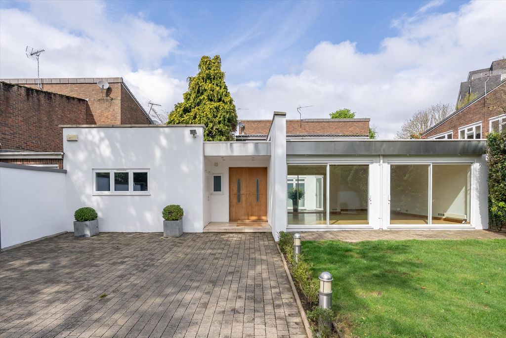 Property photo 1 of 11 Image