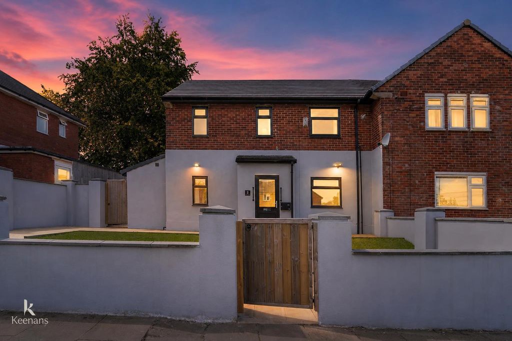 Property photo 1 of 36