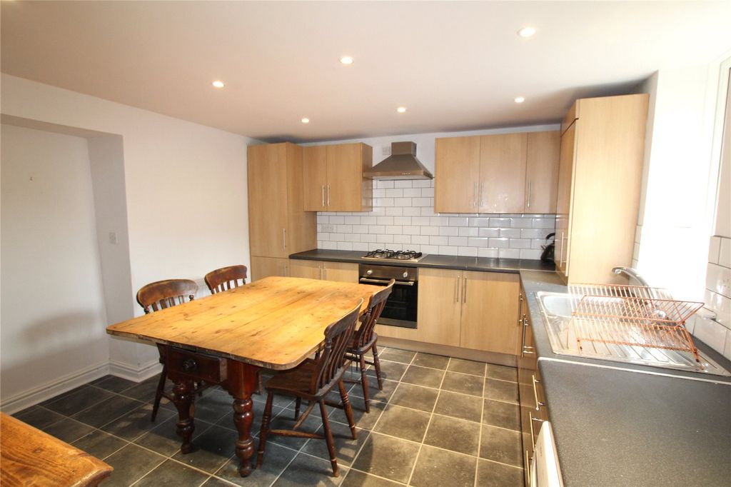 Property photo 2 of 12 Kitchen