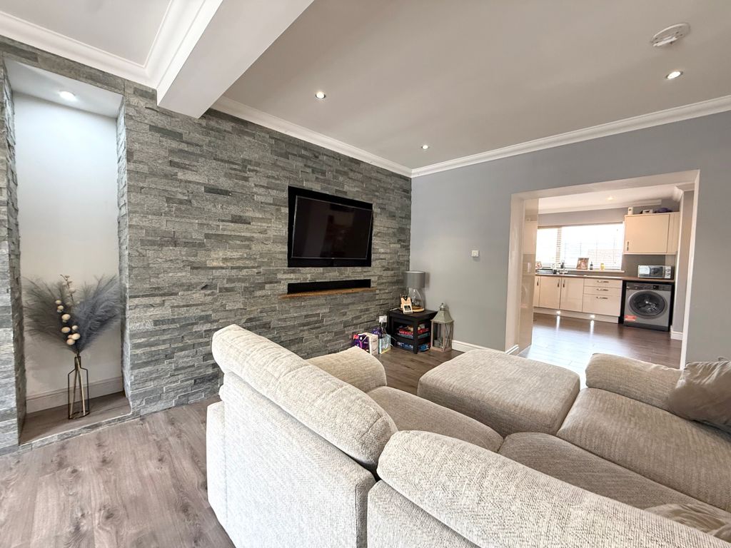 Property photo 3 of 17 Img_0729.Jpeg