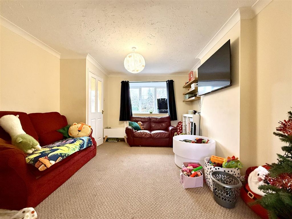 Property photo 3 of 14 3