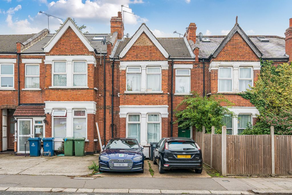 Property photo 1 of 11 1522163-3-1A09F8d...