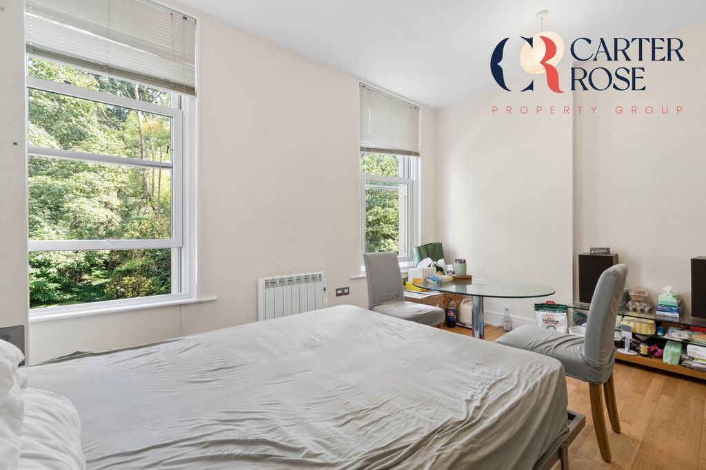 Property photo 2 of 5