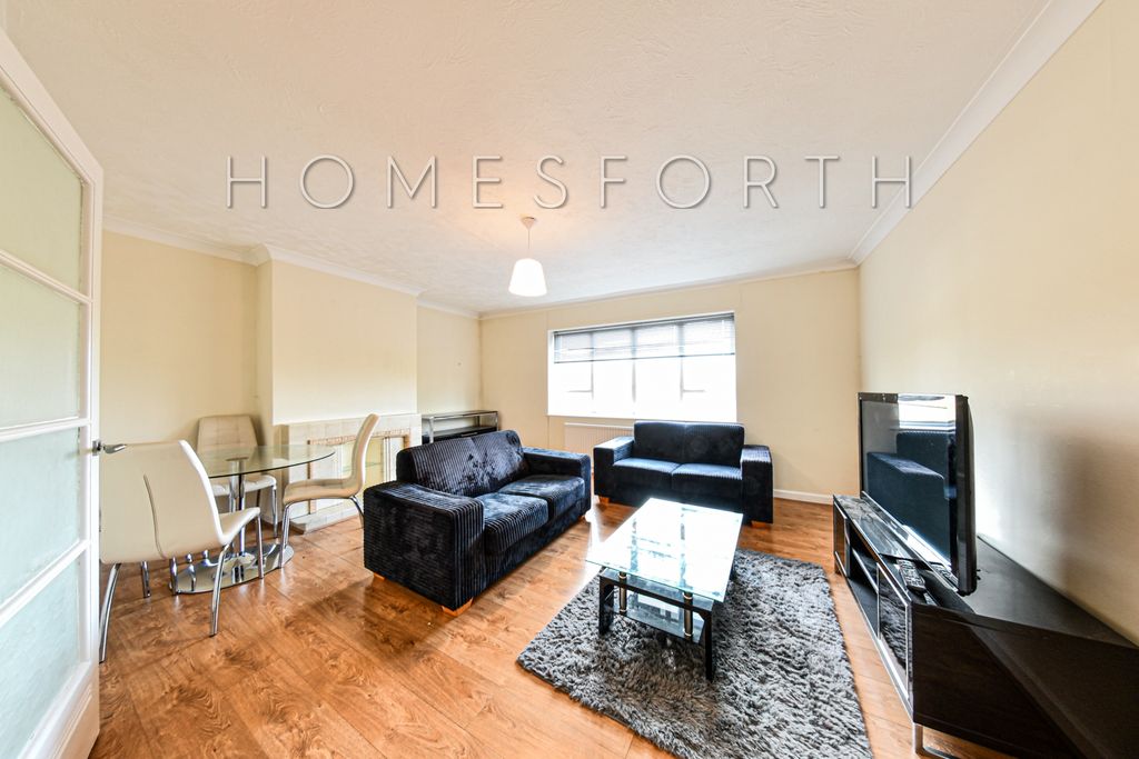 Property photo 1 of 12 Photo 2