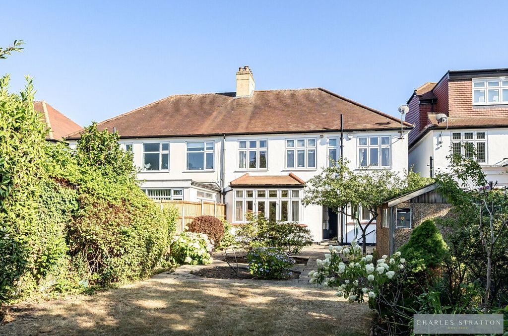 Property photo 2 of 19