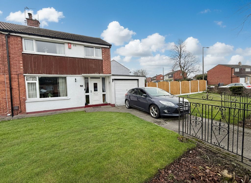 Property photo 1 of 20 Front