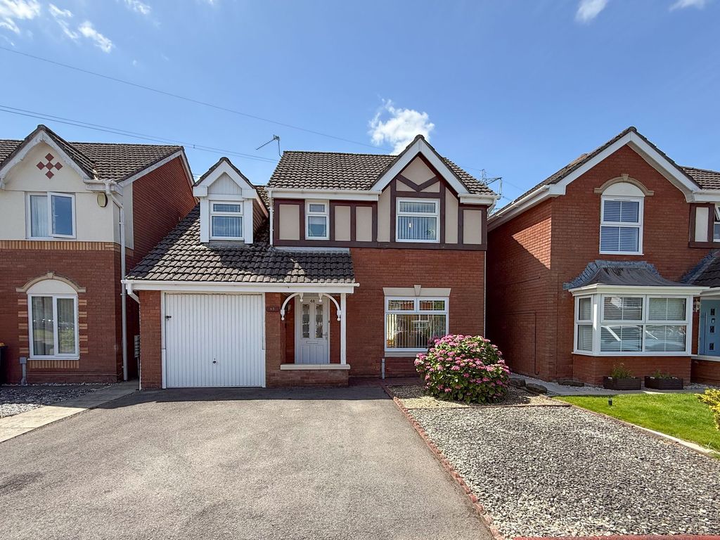 Property photo 1 of 37