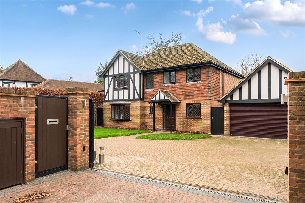 Property photo 1 of 23 1393102-6-693Fe7E00790c.Jpg