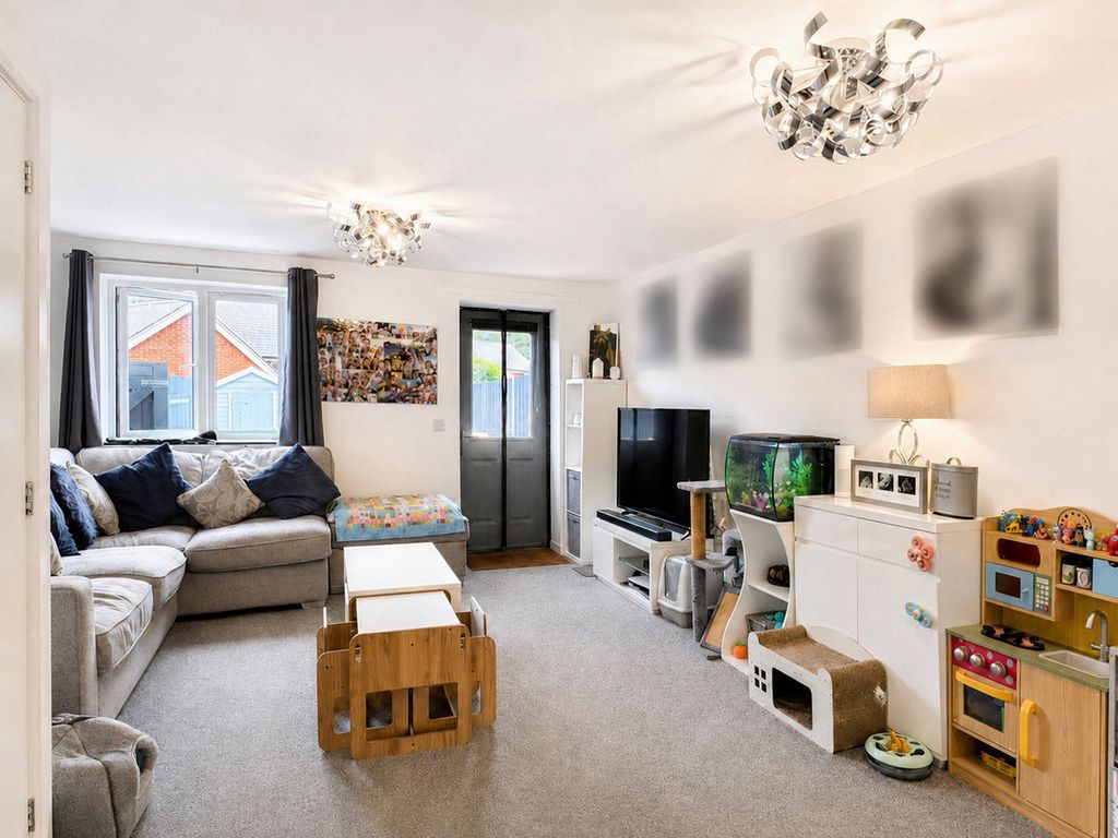 Property photo 3 of 13
