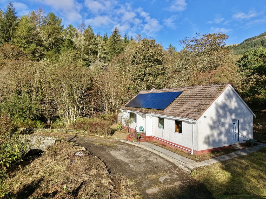 Property photo 2 of 19